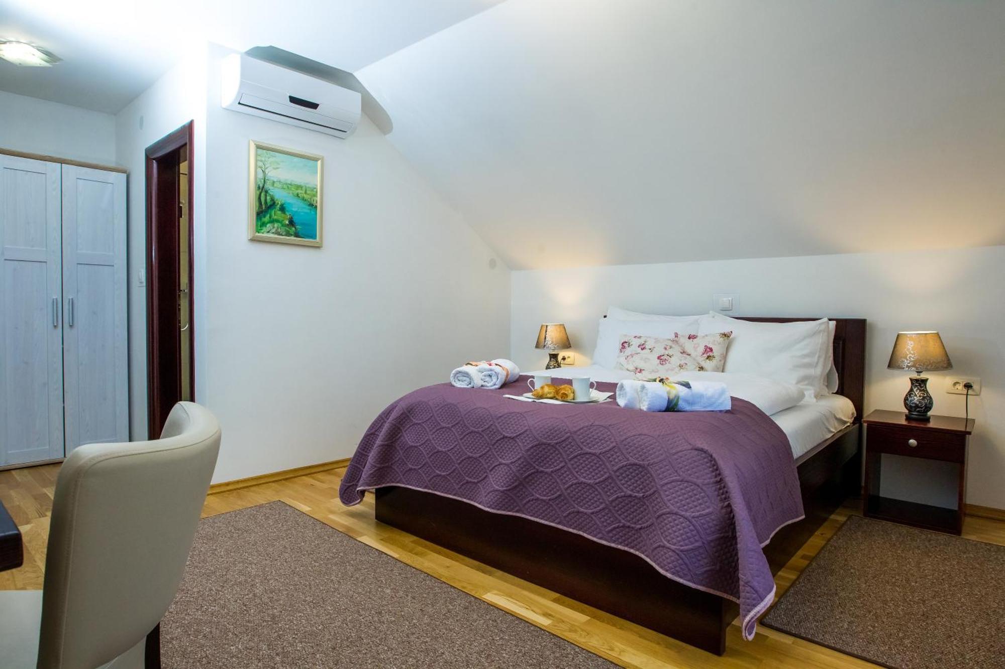 B&B Lady Of The Lake Jezerce Habitación foto